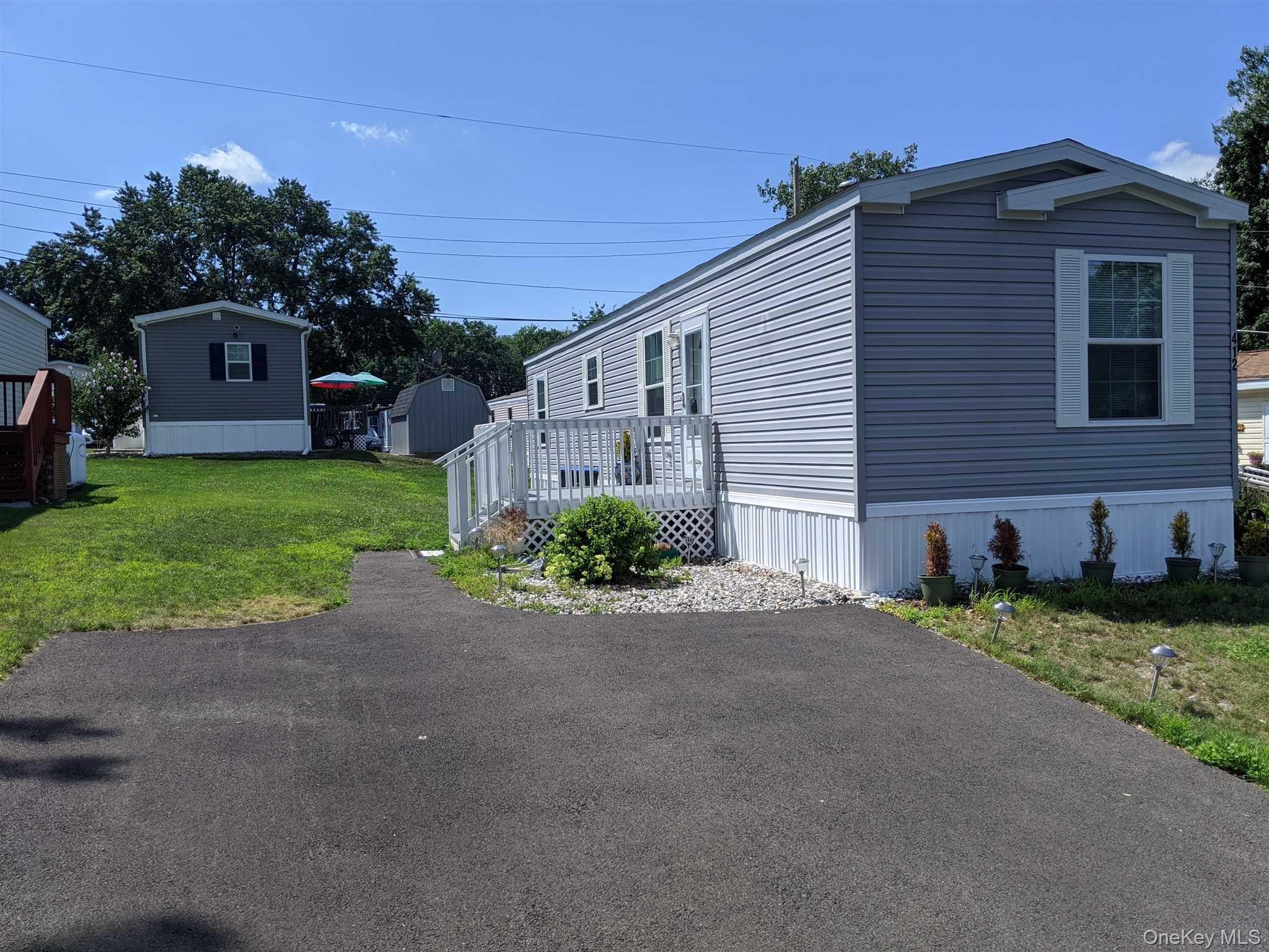 #1 photo, 412 Sandgate Drive, New Windsor , NY 12553