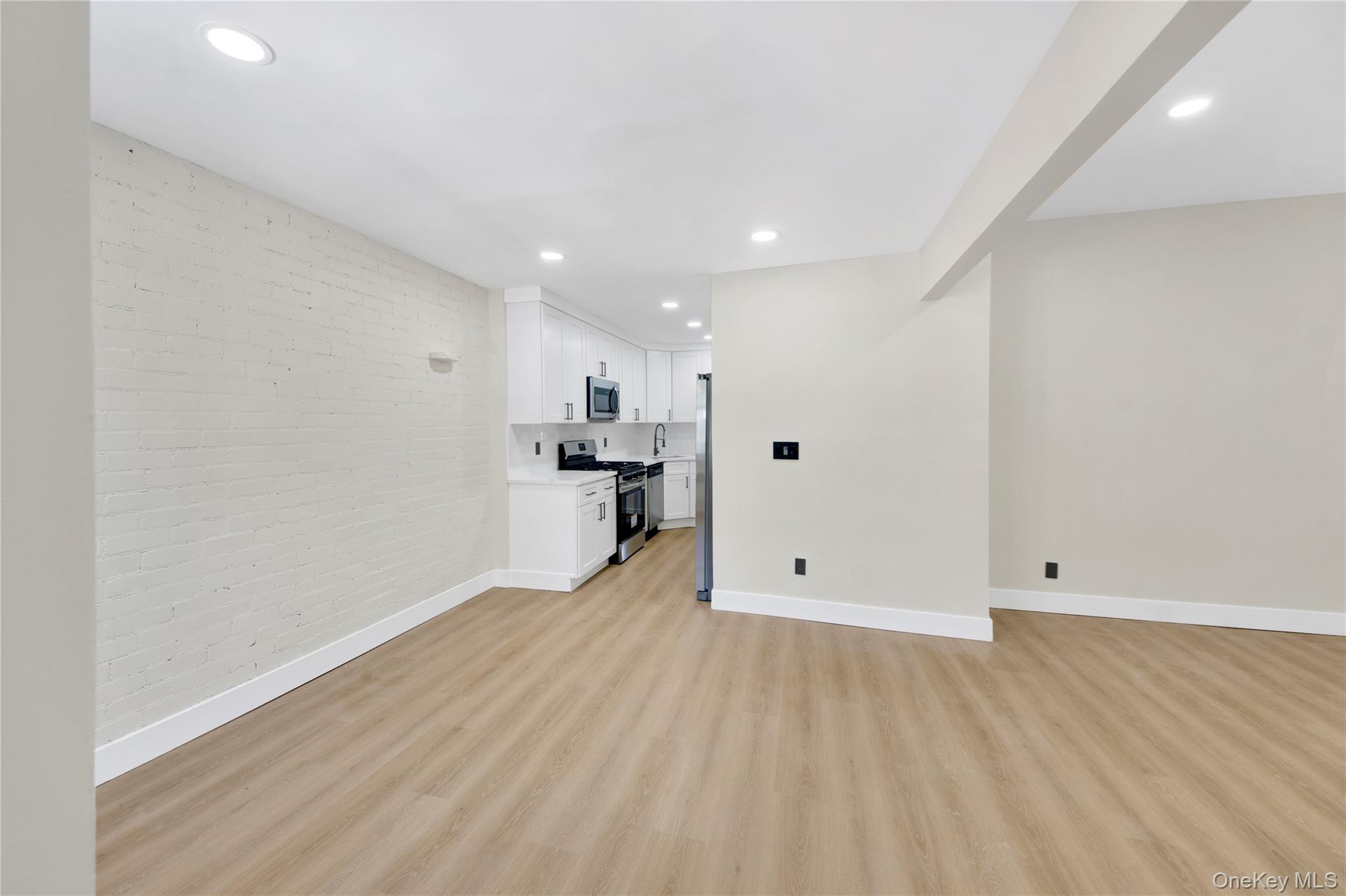 #2 photo, 4018A Bruner Avenue, ブロンクス区 Bronx , NY 10466