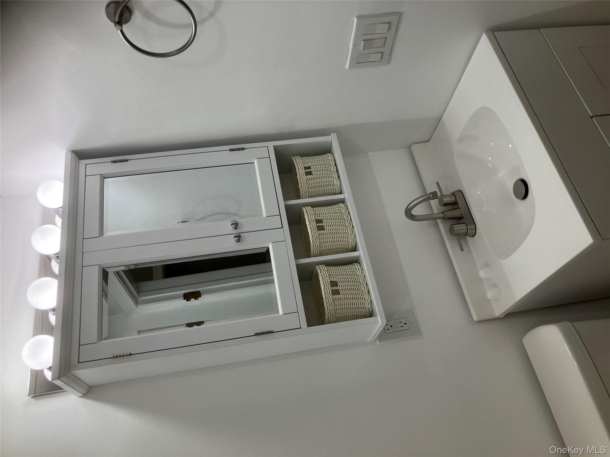 #5 photo, 506 Fox Run Lane, Carmel , NY 10512