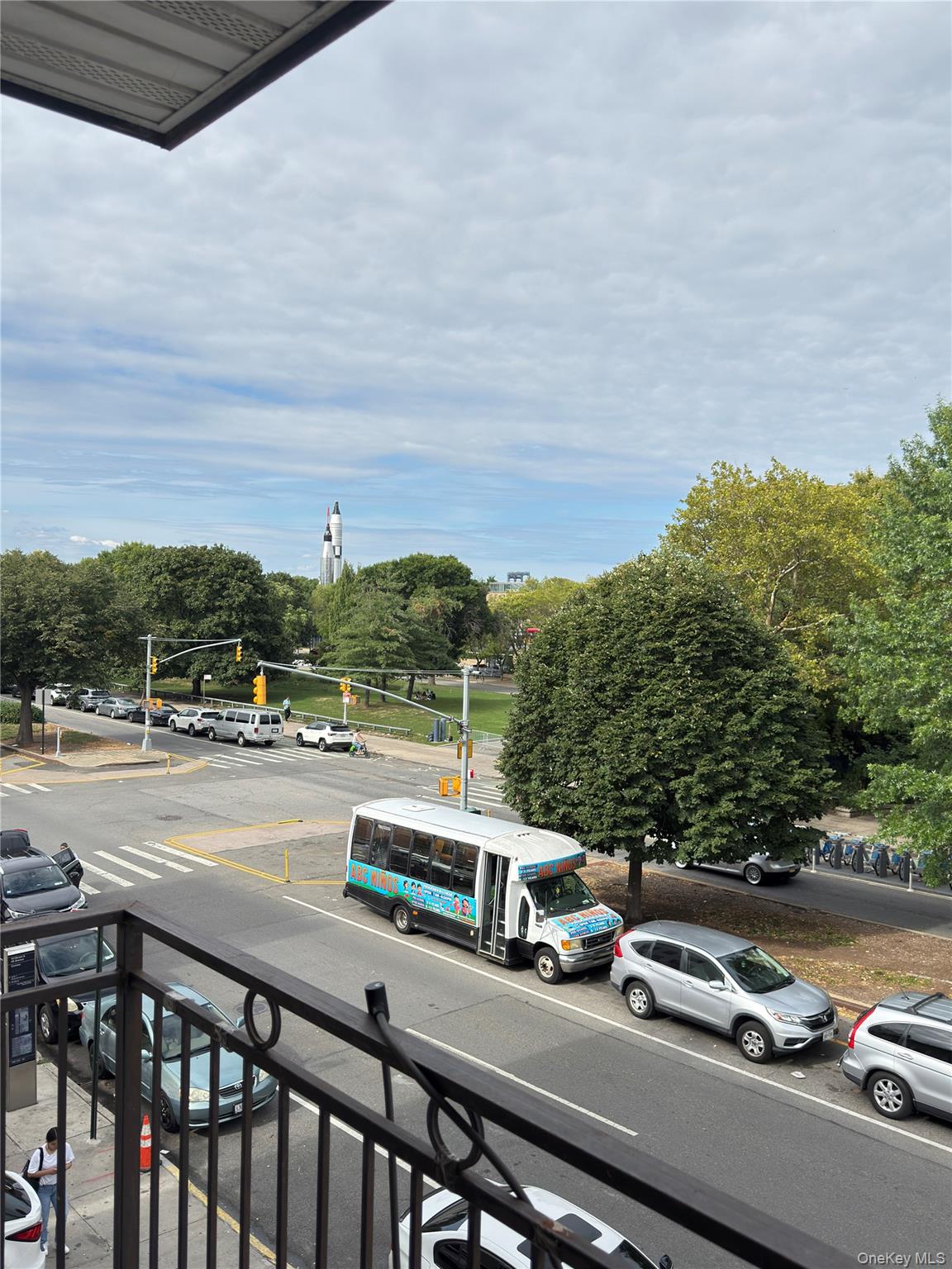 #8 photo, 49-10 111th Street, クイーンズ区 Corona , NY 11368