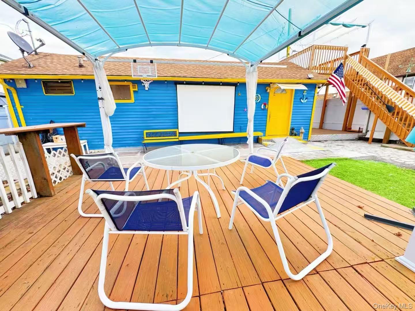 #1 photo, 57 Pennyfield Cp Dr, ブロンクス区 Bronx , NY 10465