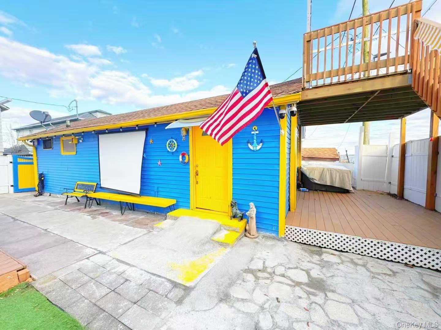 #2 photo, 57 Pennyfield Cp Dr, ブロンクス区 Bronx , NY 10465