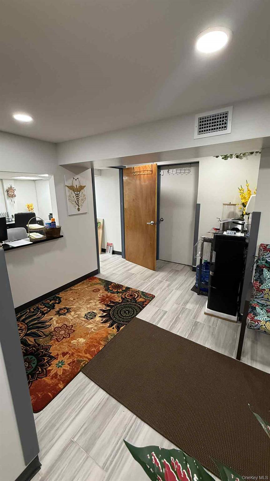 #7 photo, 233-15 Hillside avenue, クイーンズ区 Queens Village , NY 11427