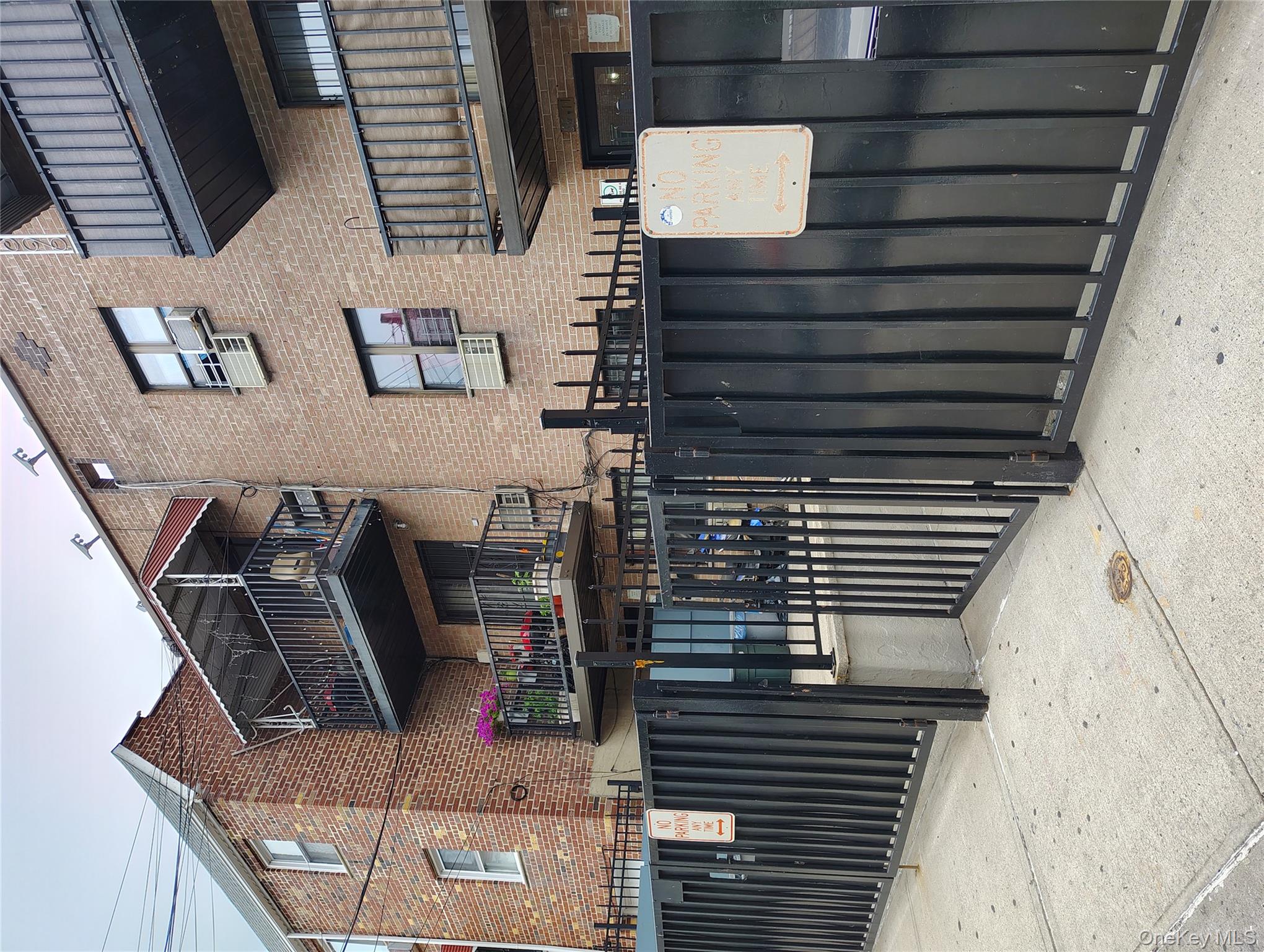 #2 photo, 5609 Van Cleef Street, クイーンズ区 Corona , NY 11368