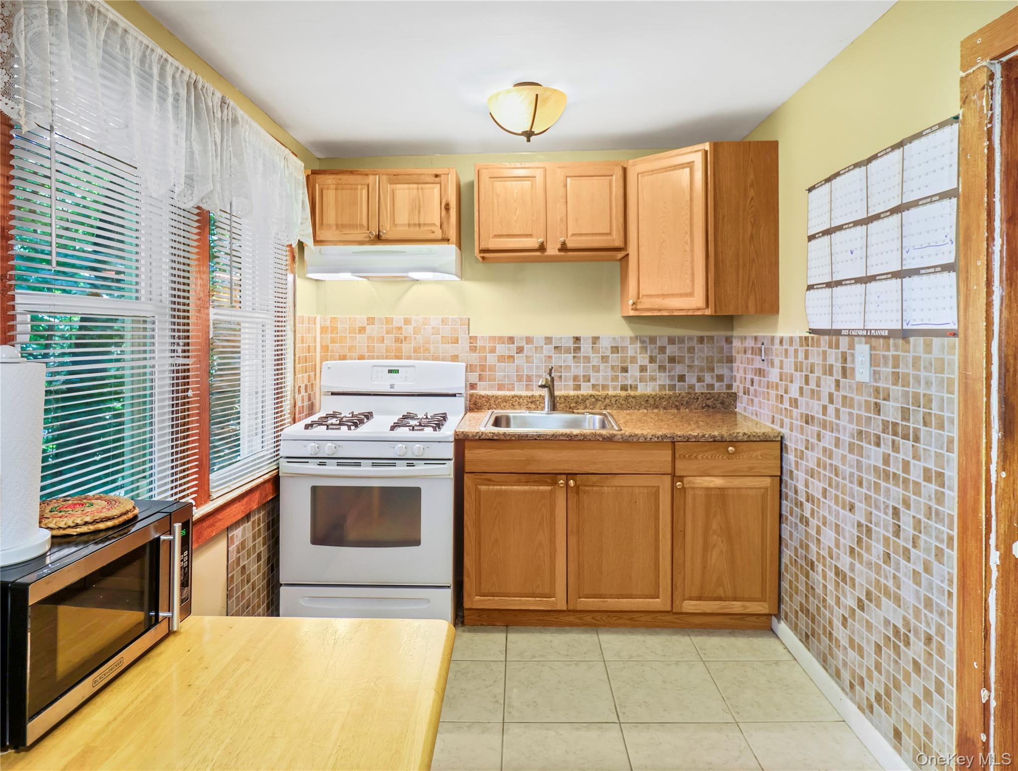 #12 photo, 60 S Central Avenue, Nanuet , NY 10954