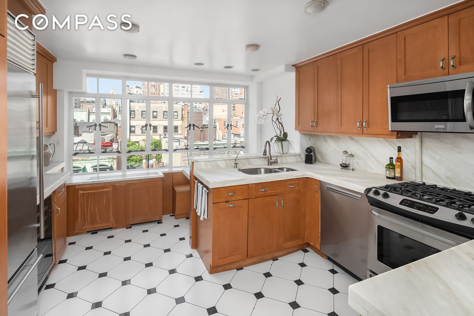 #15 photo, 44 E 67th Street, マンハッタン Lenox Hill , NY 10065