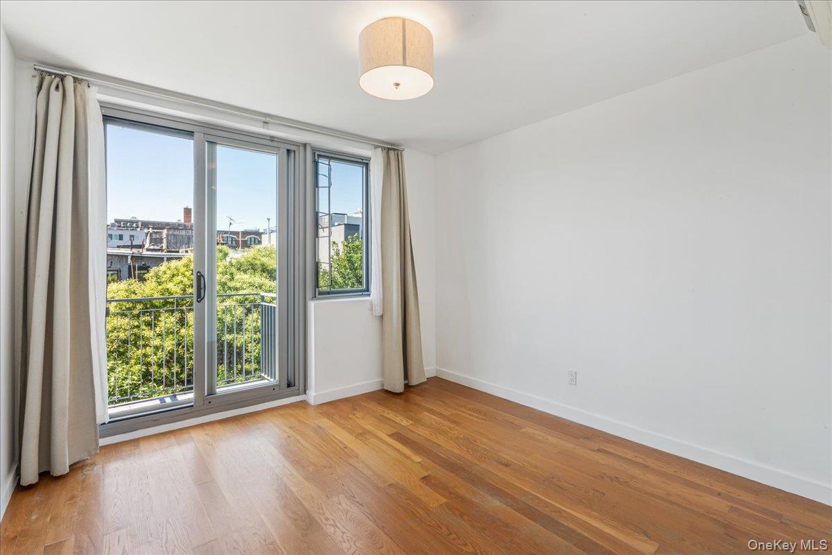 #11 photo, 236 N 7th Street, ブルックリン区 Brooklyn , NY 11211