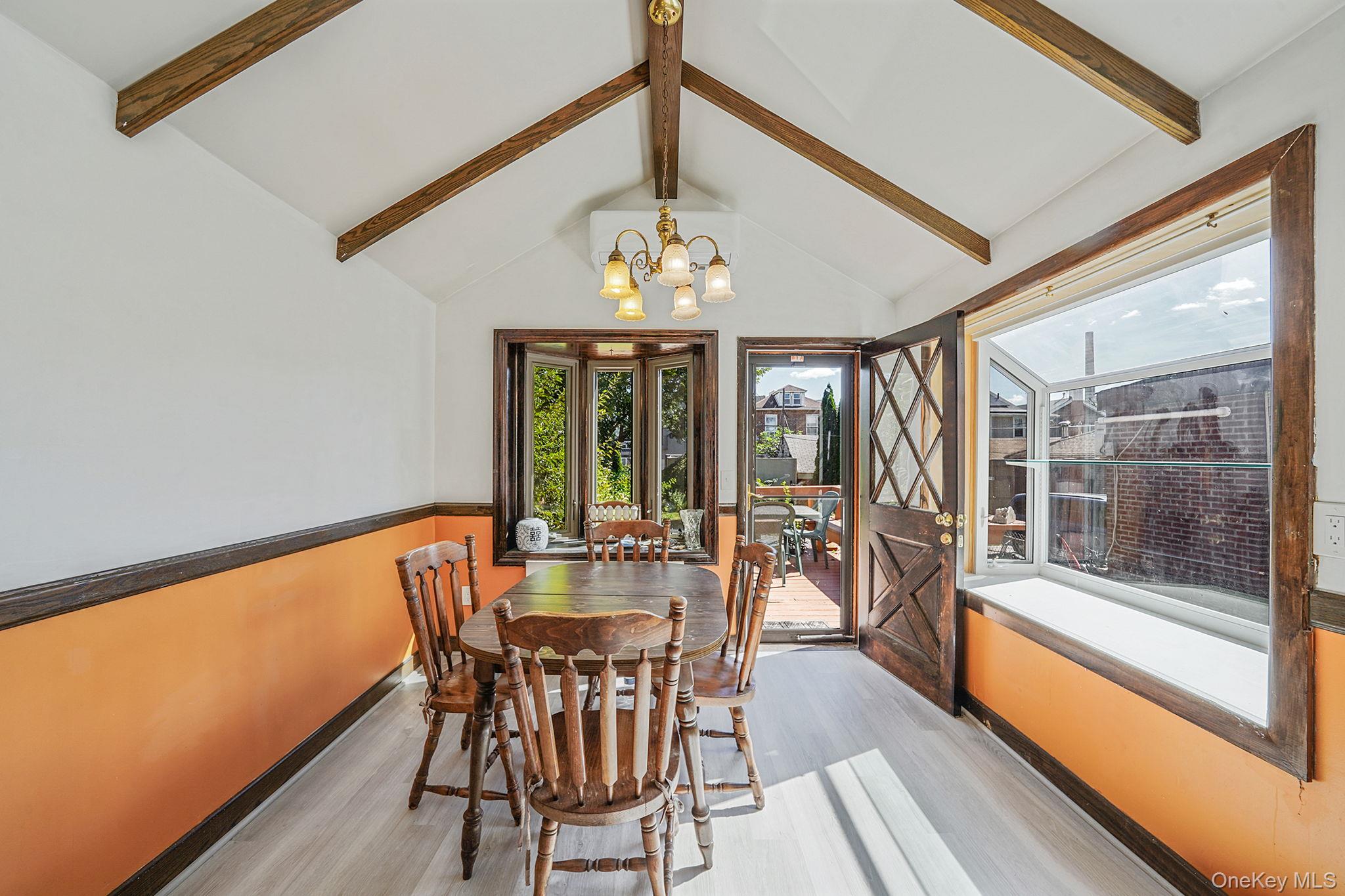 #15 photo, 1636 Williamsbridge Road, ブロンクス区 Bronx , NY 10461