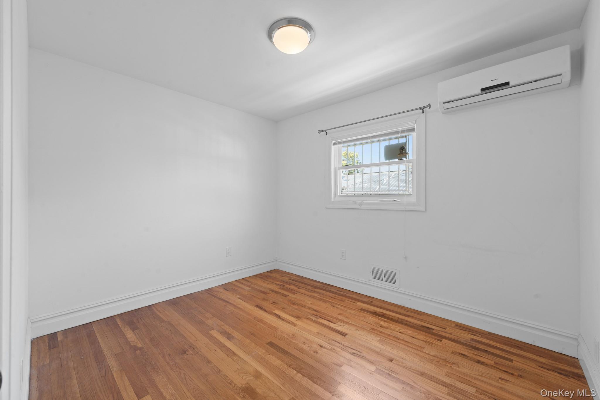 #11 photo, 10541 Seaview Avenue, ブルックリン区 Brooklyn , NY 11236