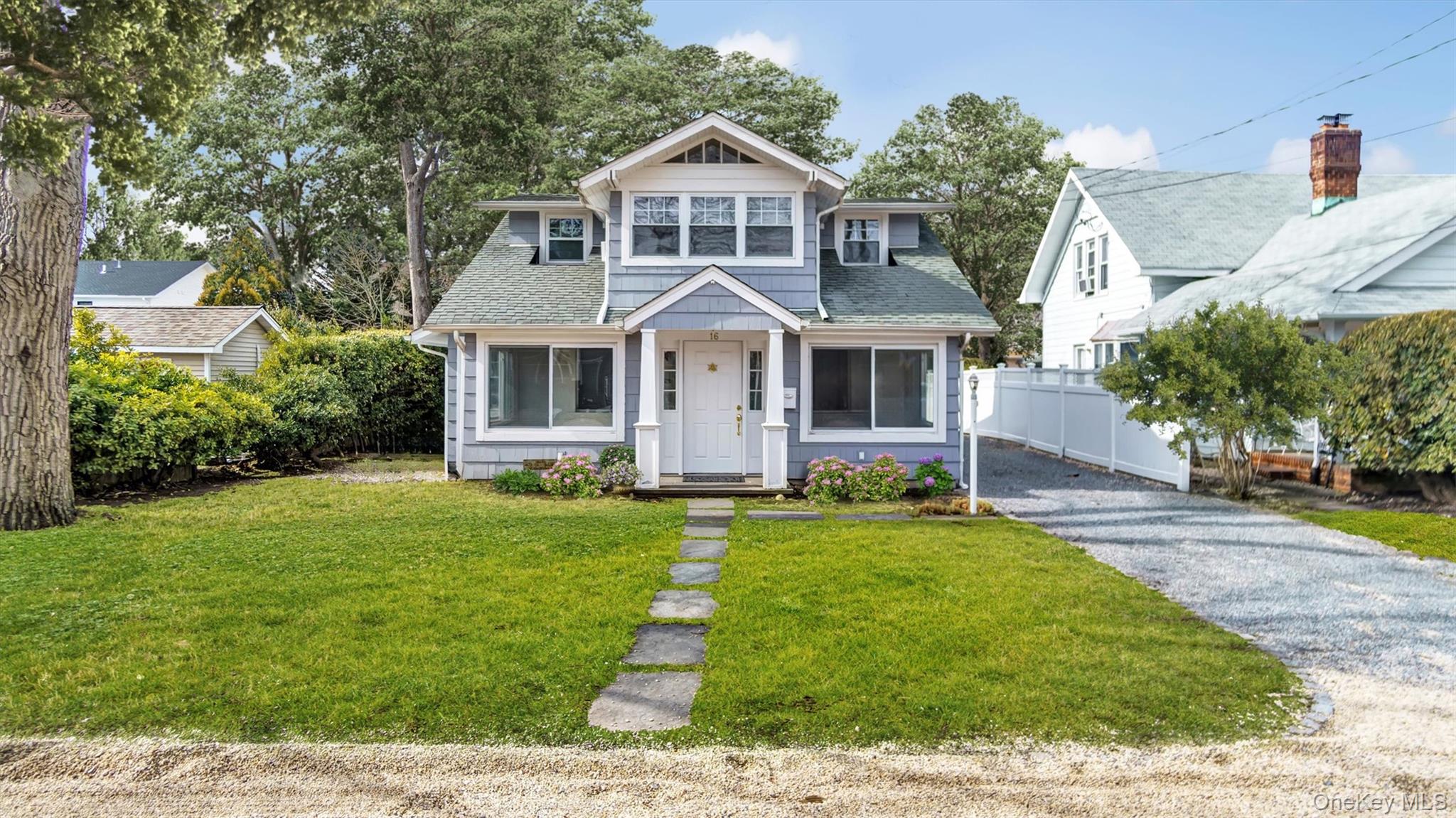 #1 photo, 16 Madison Avenue, Нассау ‖ Bayville , NY 11709