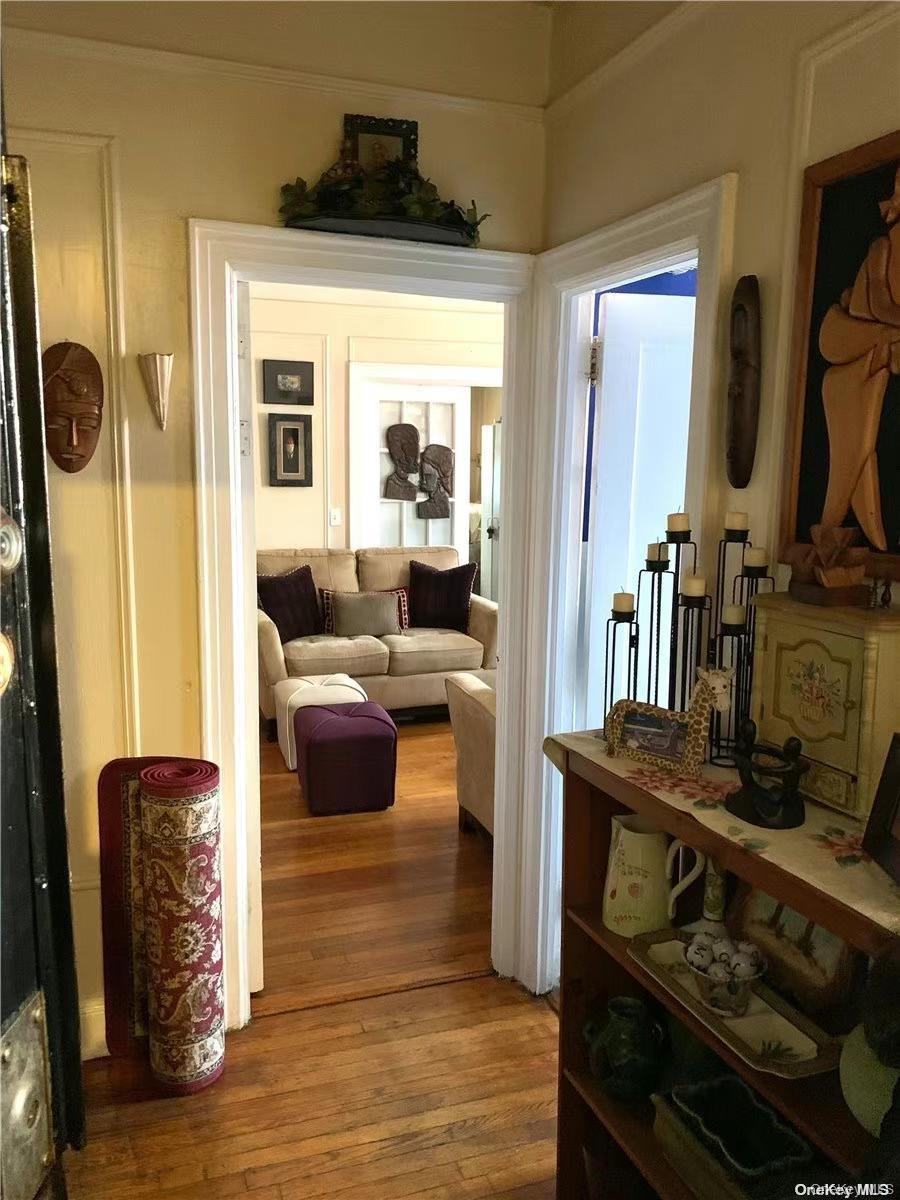 #4 photo, 4313 Judge Street, クイーンズ区 Elmhurst , NY 11373