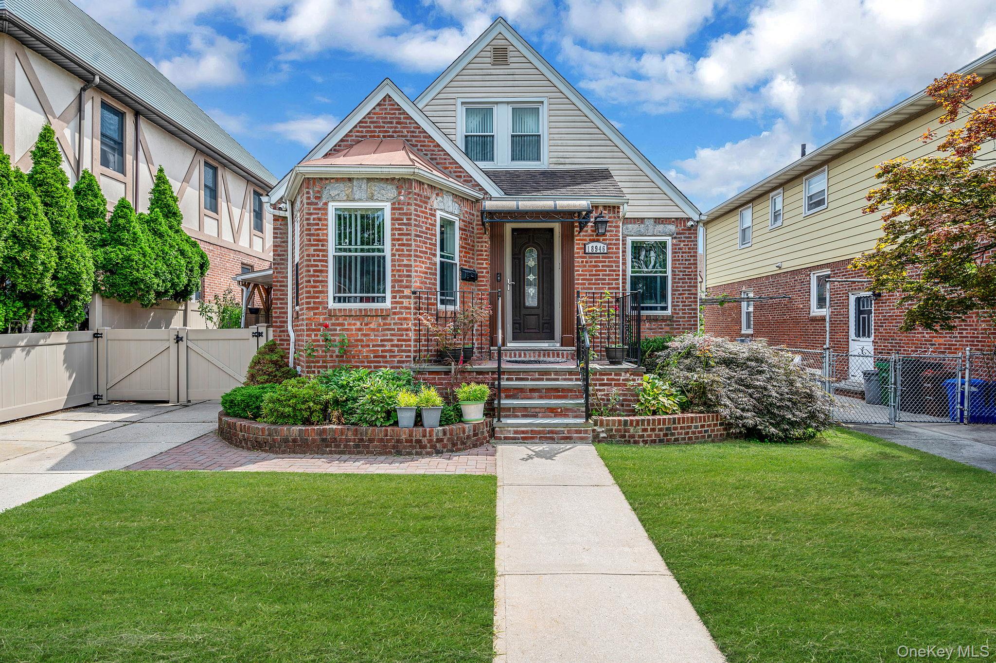 #1 photo, 189-46 45th Drive, 法拉盛 Flushing , NY 11358