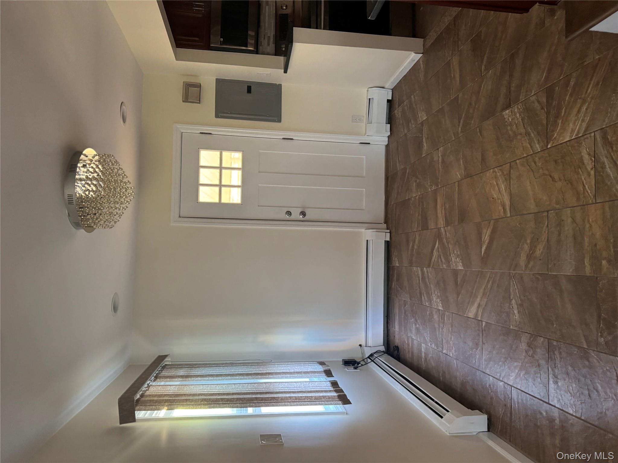 #4 photo, 658 Wyngate Drive, ナッソー郡 Valley Stream , NY 11580