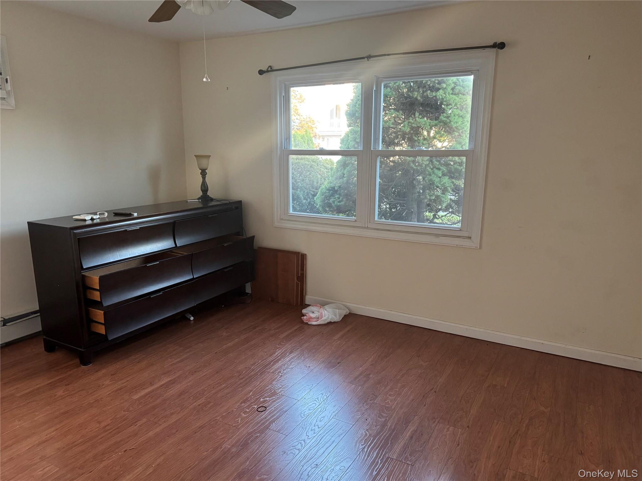 #7 photo, 658 Wyngate Drive, ナッソー郡 Valley Stream , NY 11580