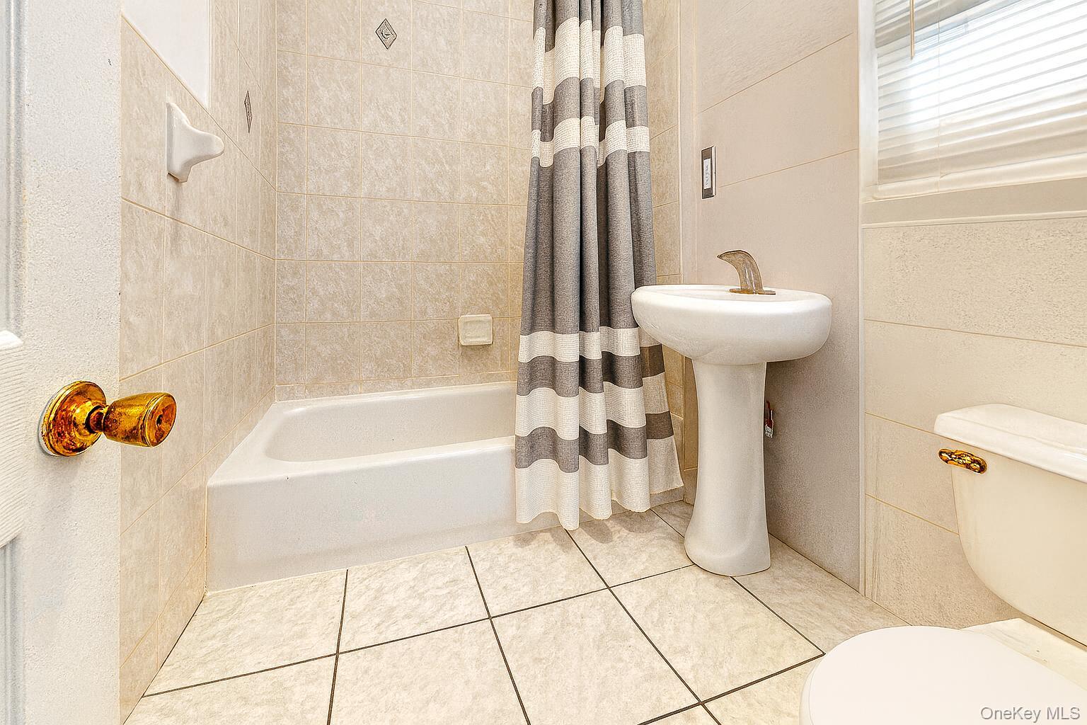 #8 photo, 146-19 Lakewood Avenue, クイーンズ区 Jamaica , NY 11435