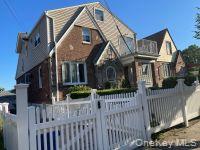 #1 photo, 207 33 Avenue, 法拉盛 Flushing , NY 11361