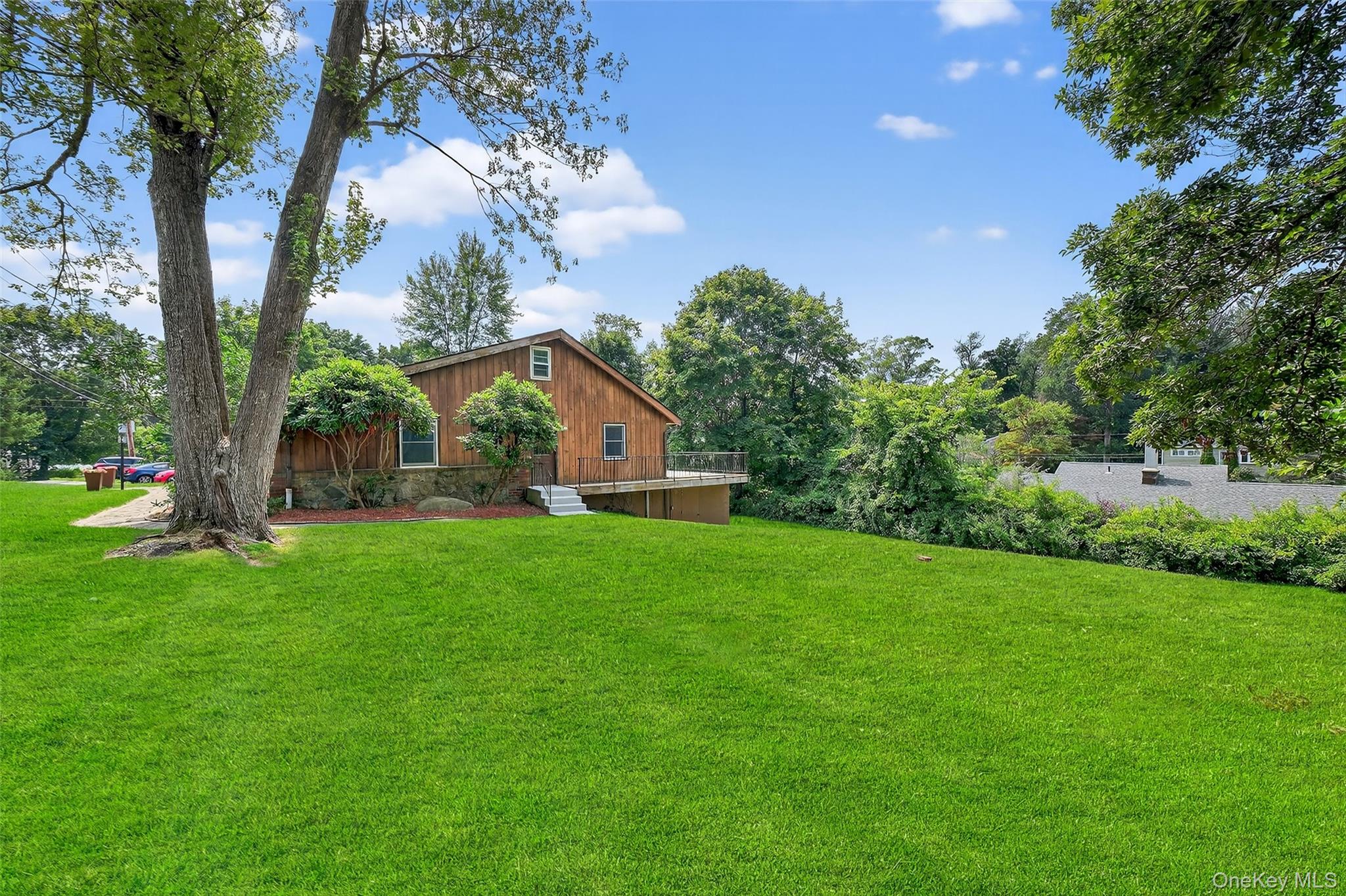 #2 photo, 125 Putnam Drive, Carmel , NY 10512