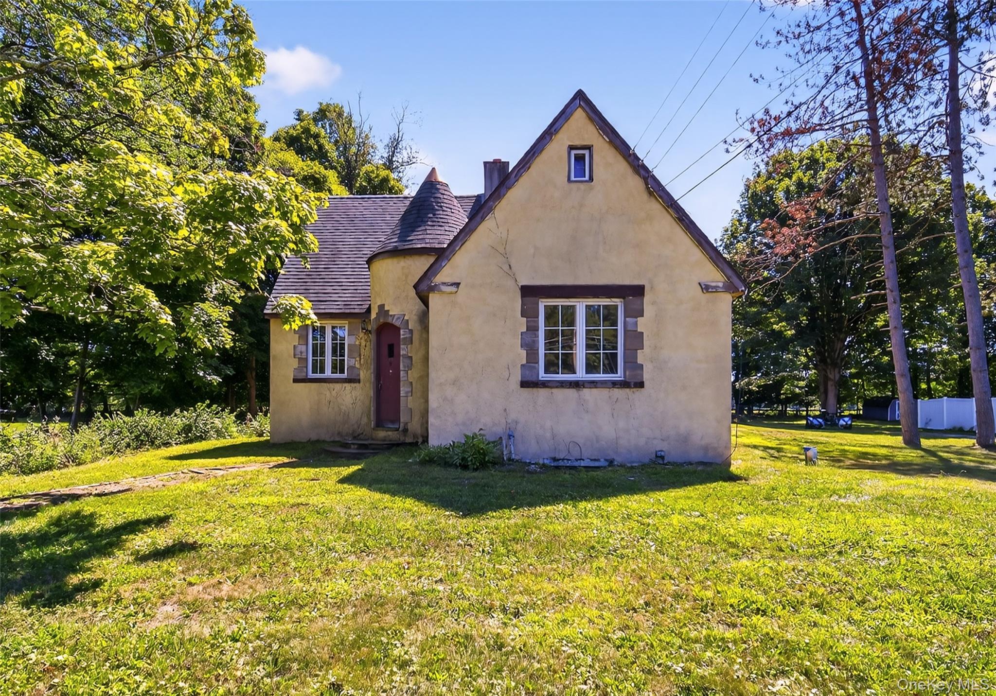 #1 photo, 34 Alton Road, Circleville , NY 10919