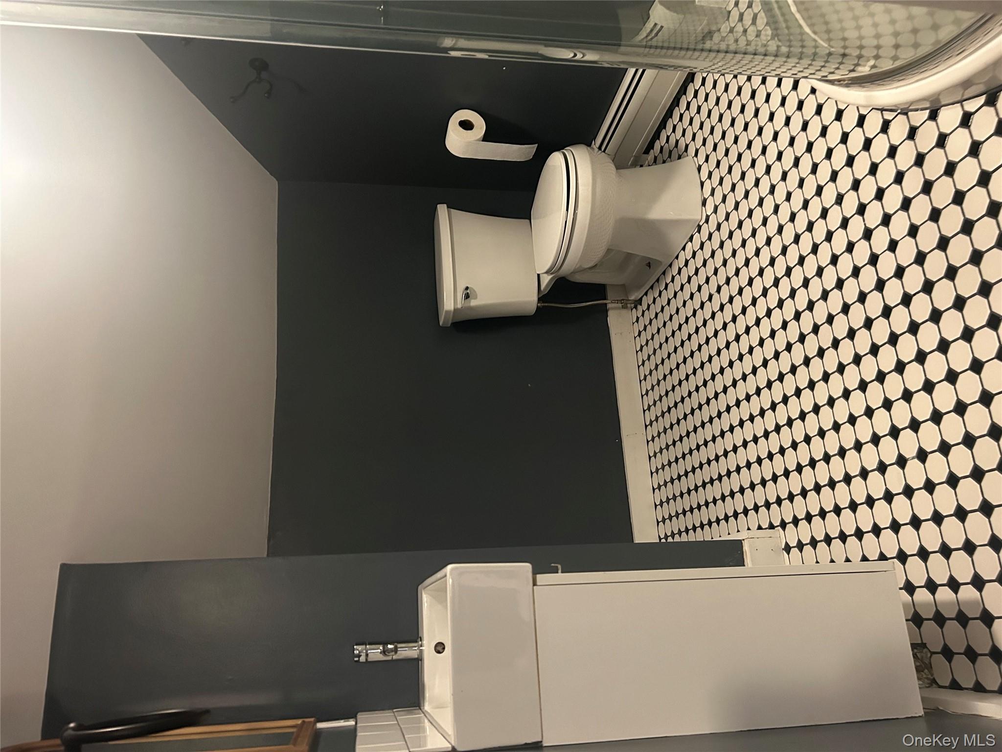 #14 photo, 16 Cherry Street, Red Hook , NY 12571