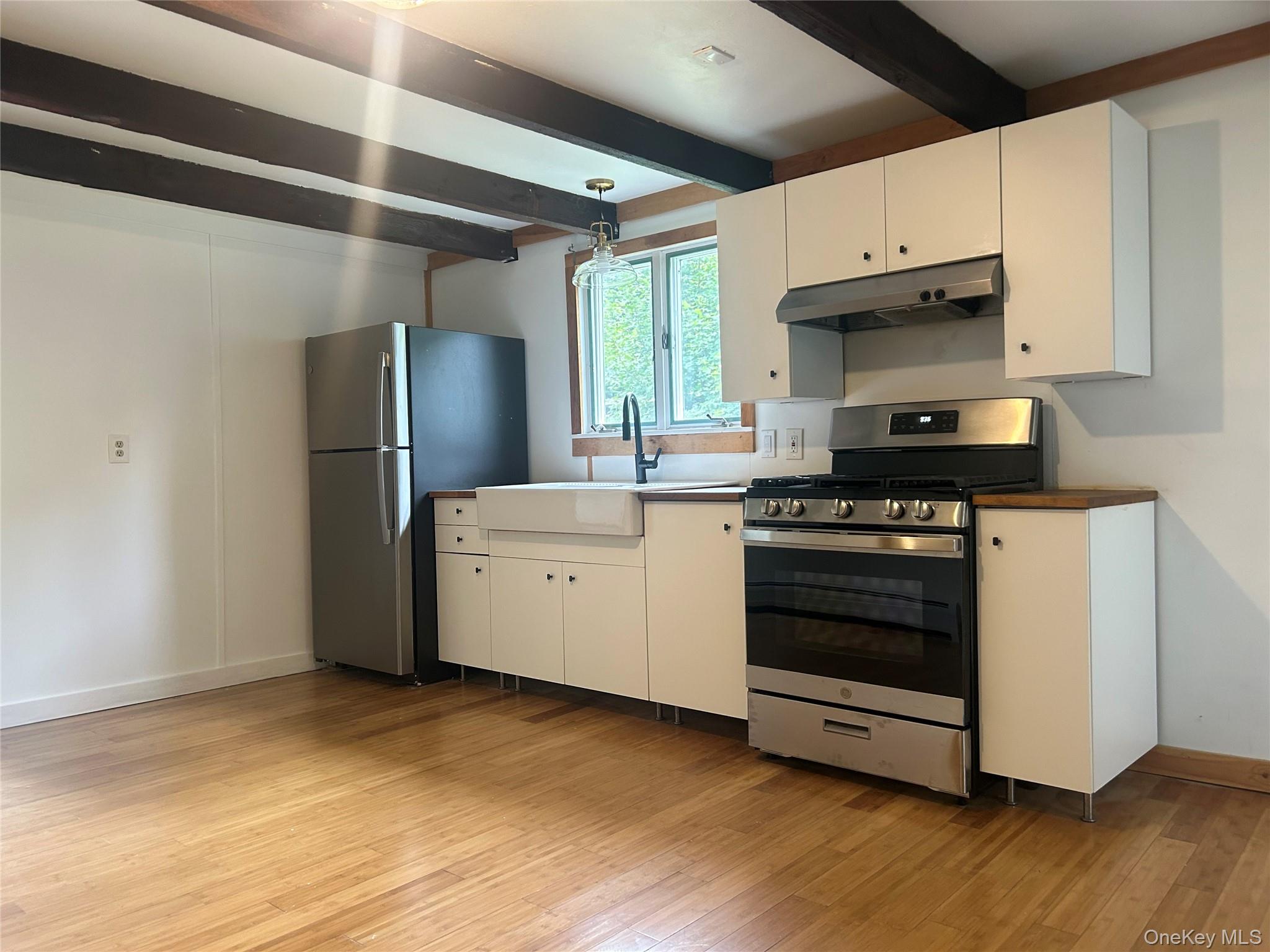 #17 photo, 16 Cherry Street, Red Hook , NY 12571