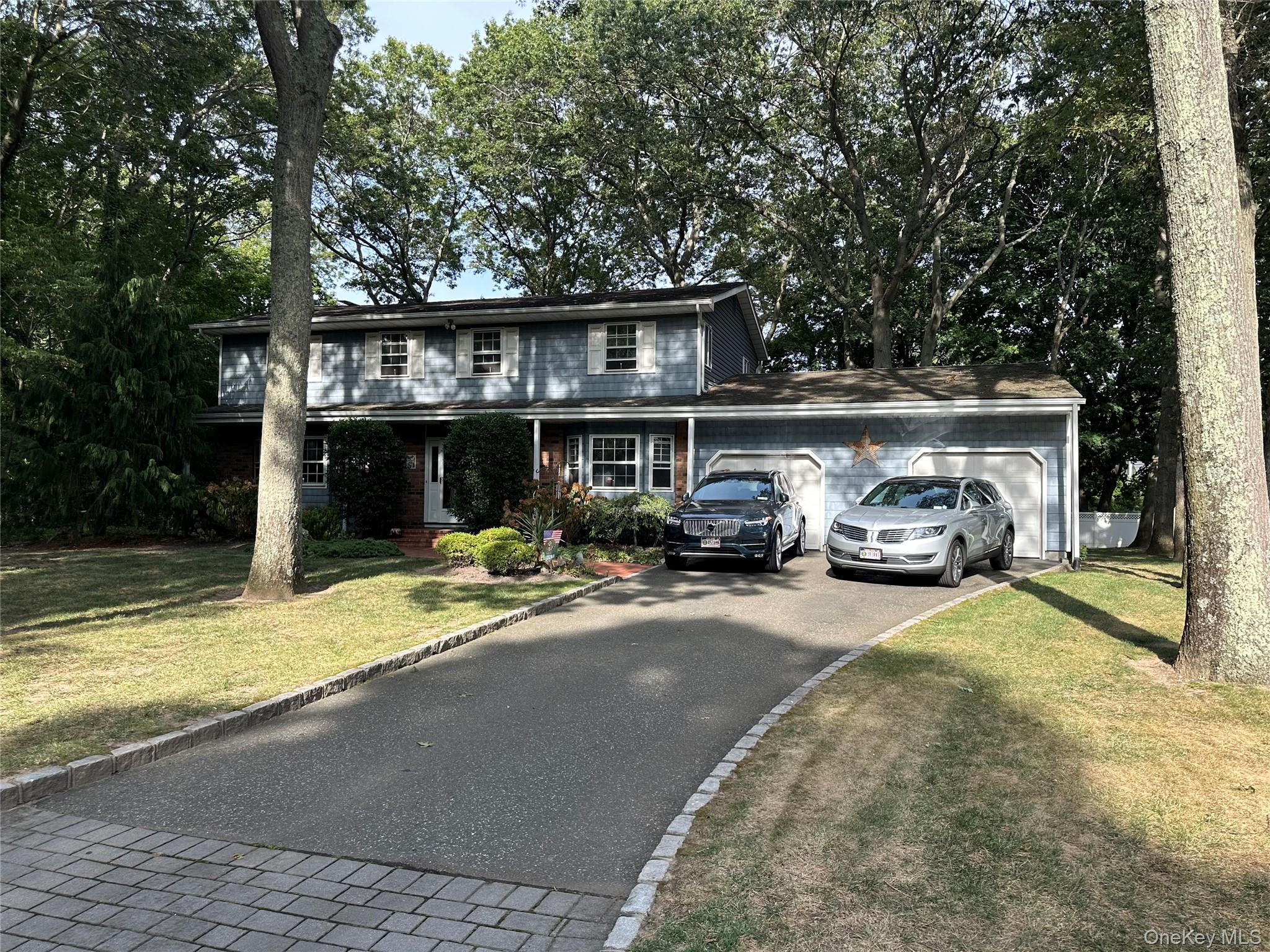 #1 photo, 3 Wedgewood Court, Miller Place , NY 11764