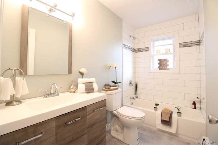 #11 photo, 99 Forrest Avenue, サフォーク郡 Shirley , NY 11967