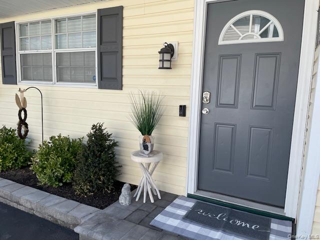 #2 photo, 99 Forrest Avenue, サフォーク郡 Shirley , NY 11967