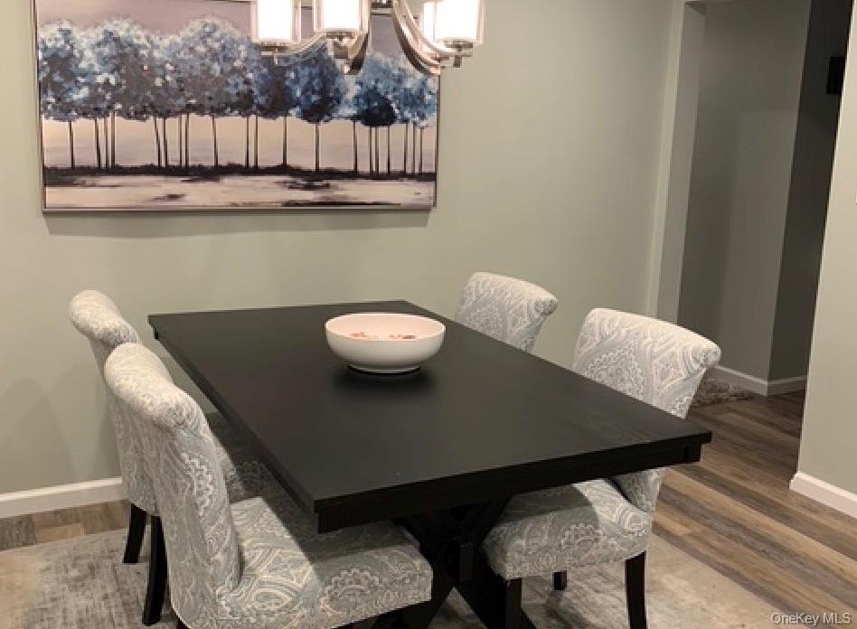 #4 photo, 99 Forrest Avenue, サフォーク郡 Shirley , NY 11967