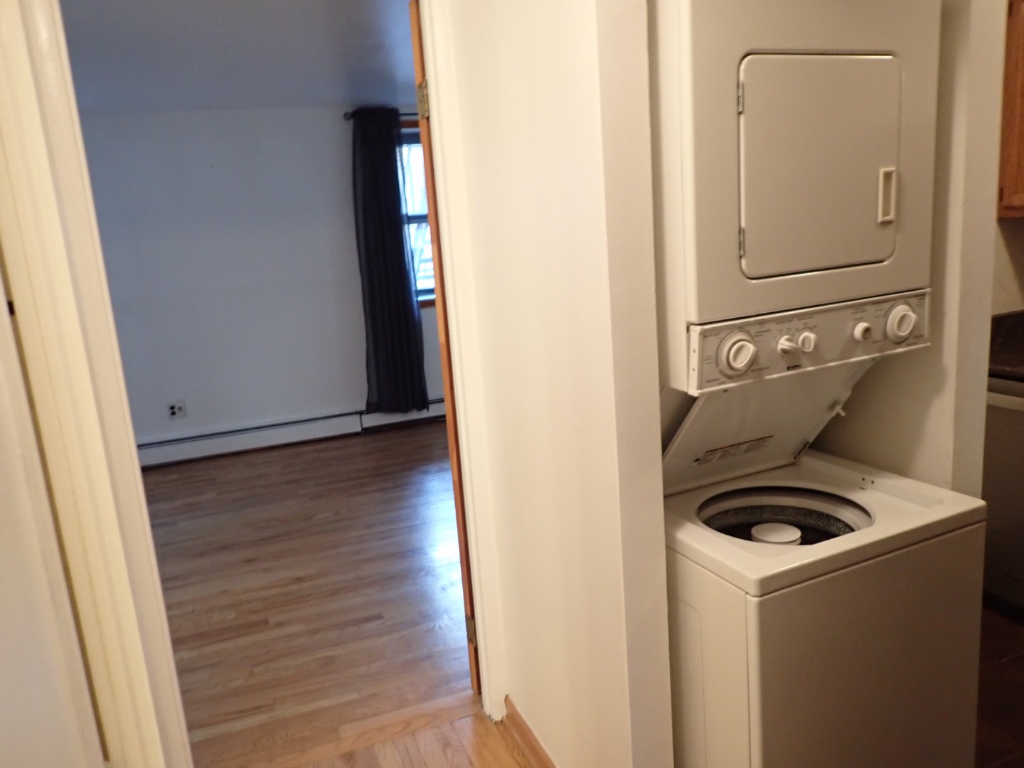 #10 photo, 326 Carlton Ave , #1, ブルックリン区 Fort Greene , NY 11205