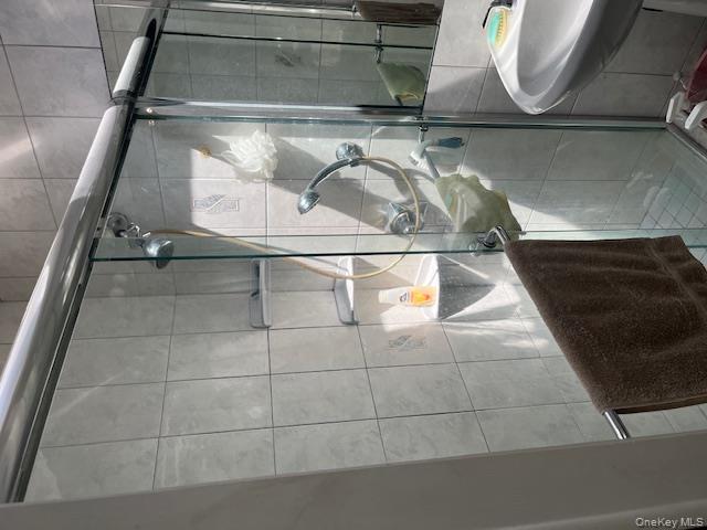 #15 photo, 24914 Cambria Ave Avenue, Little Neck , NY 11362