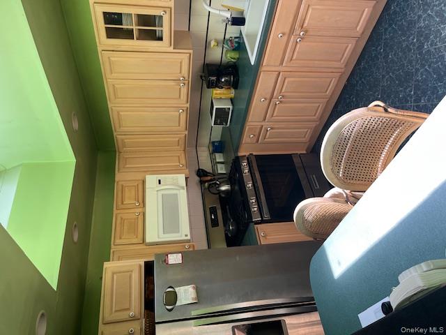 #9 photo, 24914 Cambria Ave Avenue, Little Neck , NY 11362