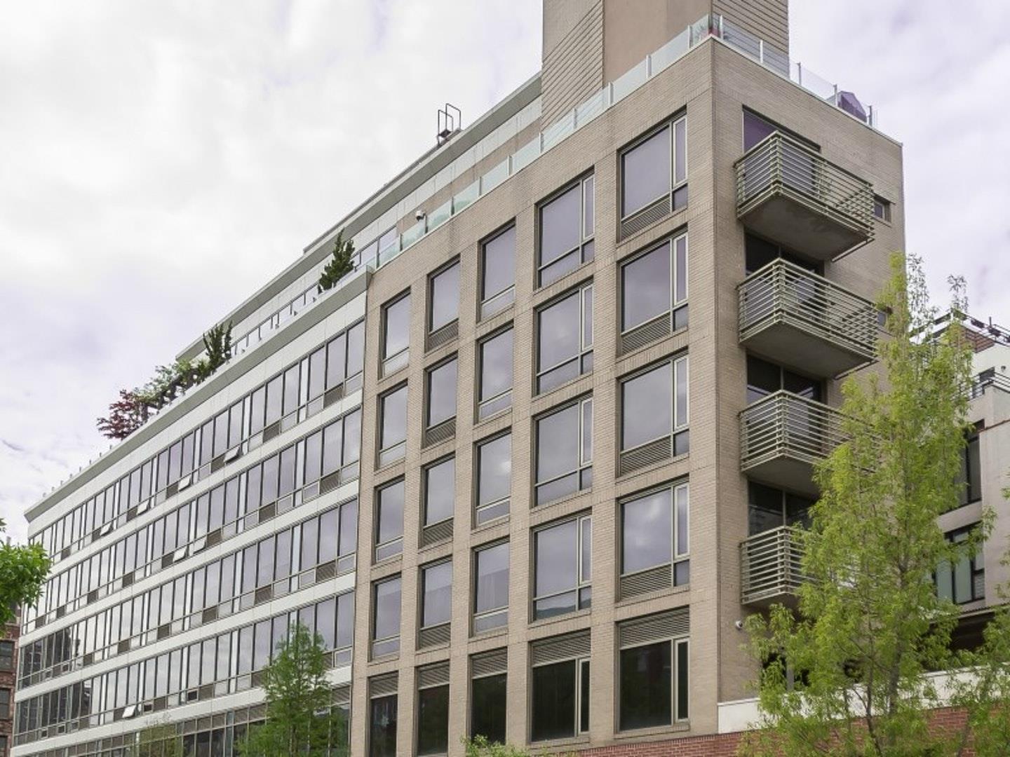 #9 photo, 310 E HOUSTON Street, マンハッタン East Village , NY 10009