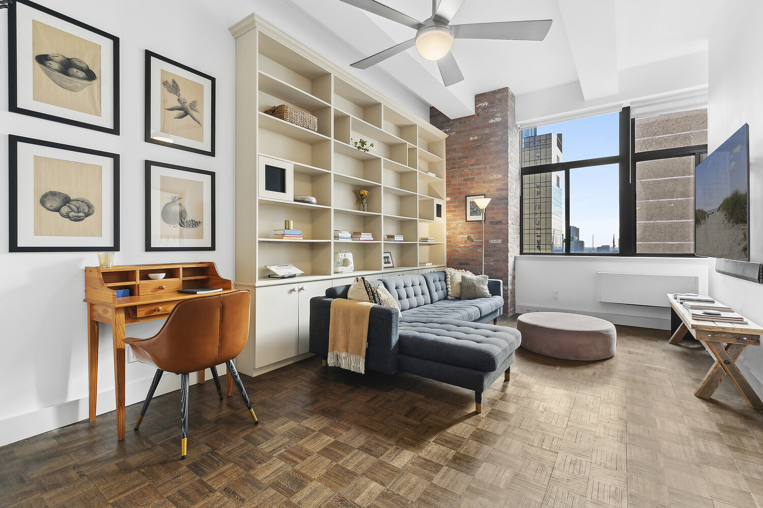 #1 photo, 310 E 46TH Street, マンハッタン Turtle Bay , NY 10017