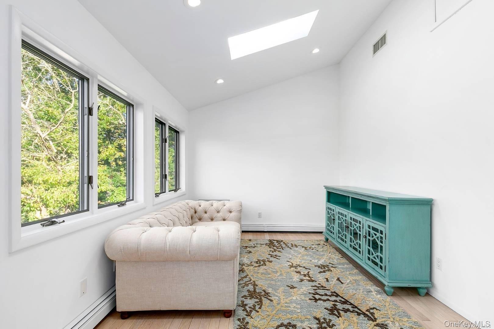 #14 photo, 7 Harbor Road, サフォーク郡 Hampton Bays , NY 11946