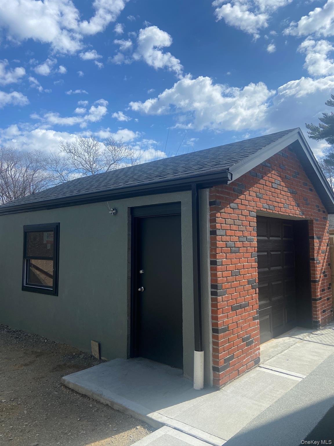 #8 photo, 121-11 195th Street, クイーンズ区 Saint Albans , NY 11413