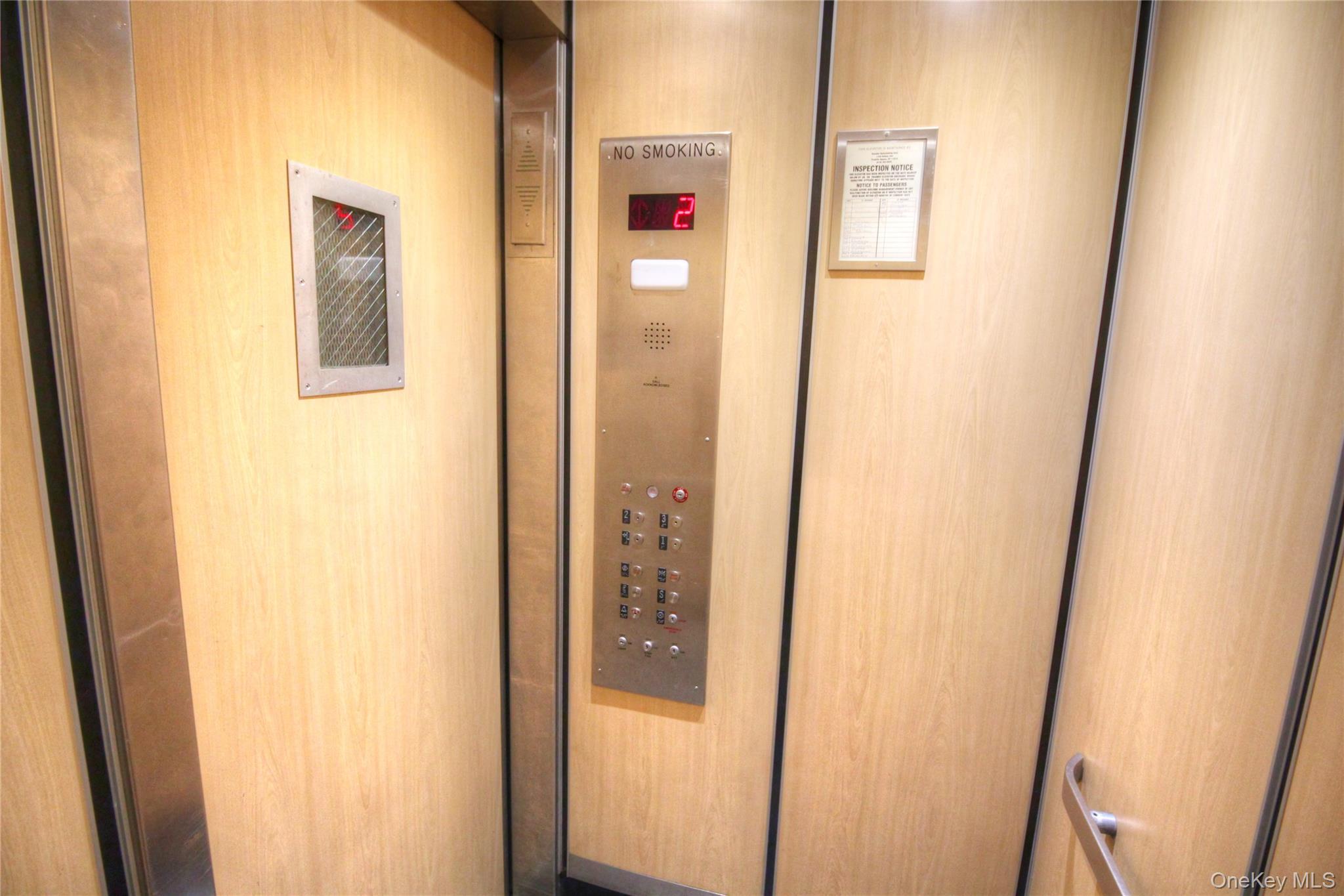 #19 photo, 16 Main Street, ナッソー郡 East Rockaway , NY 11518