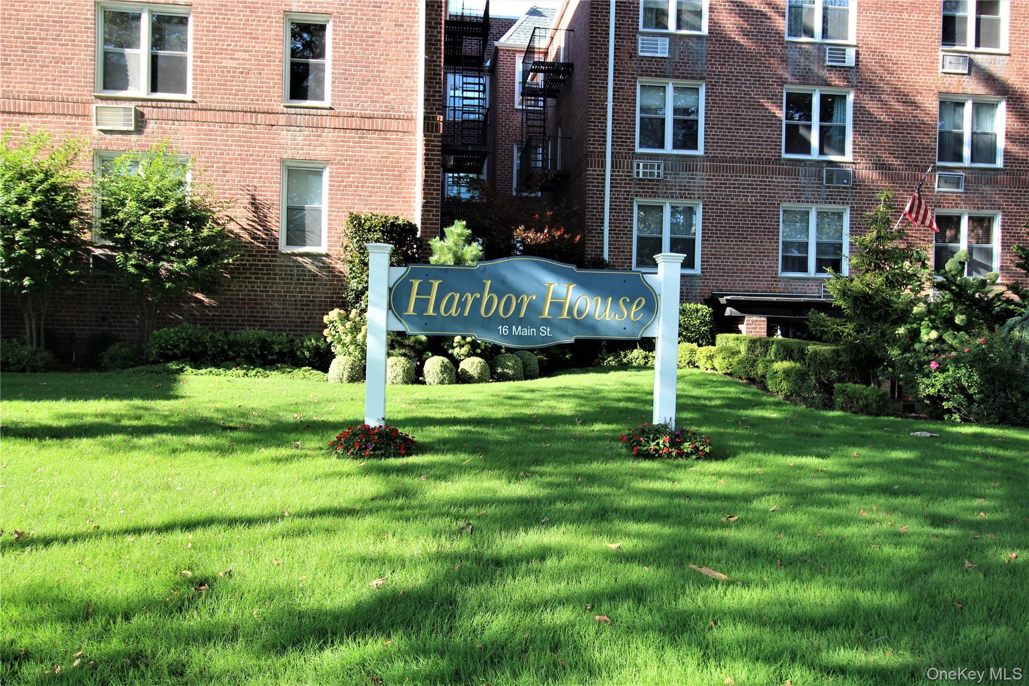 #2 photo, 16 Main Street, ナッソー郡 East Rockaway , NY 11518