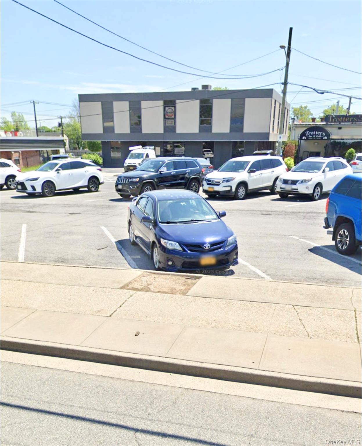 #20 photo, 1040 Hempstead, ナッソー郡 Franklin Square , NY 11010