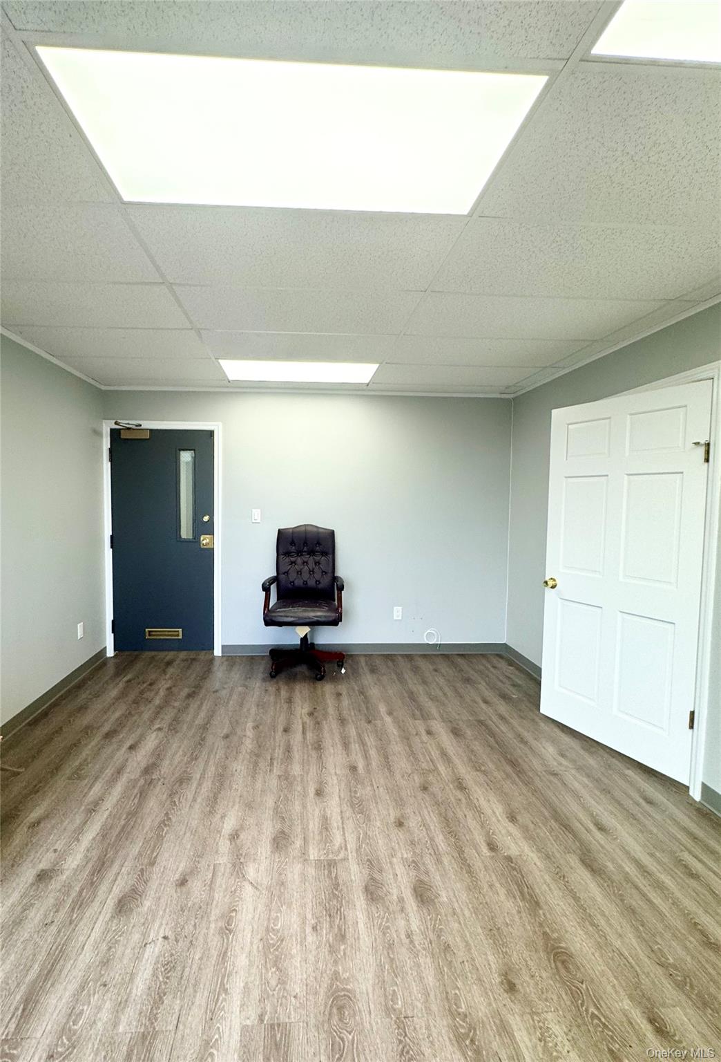 #9 photo, 1040 Hempstead, ナッソー郡 Franklin Square , NY 11010