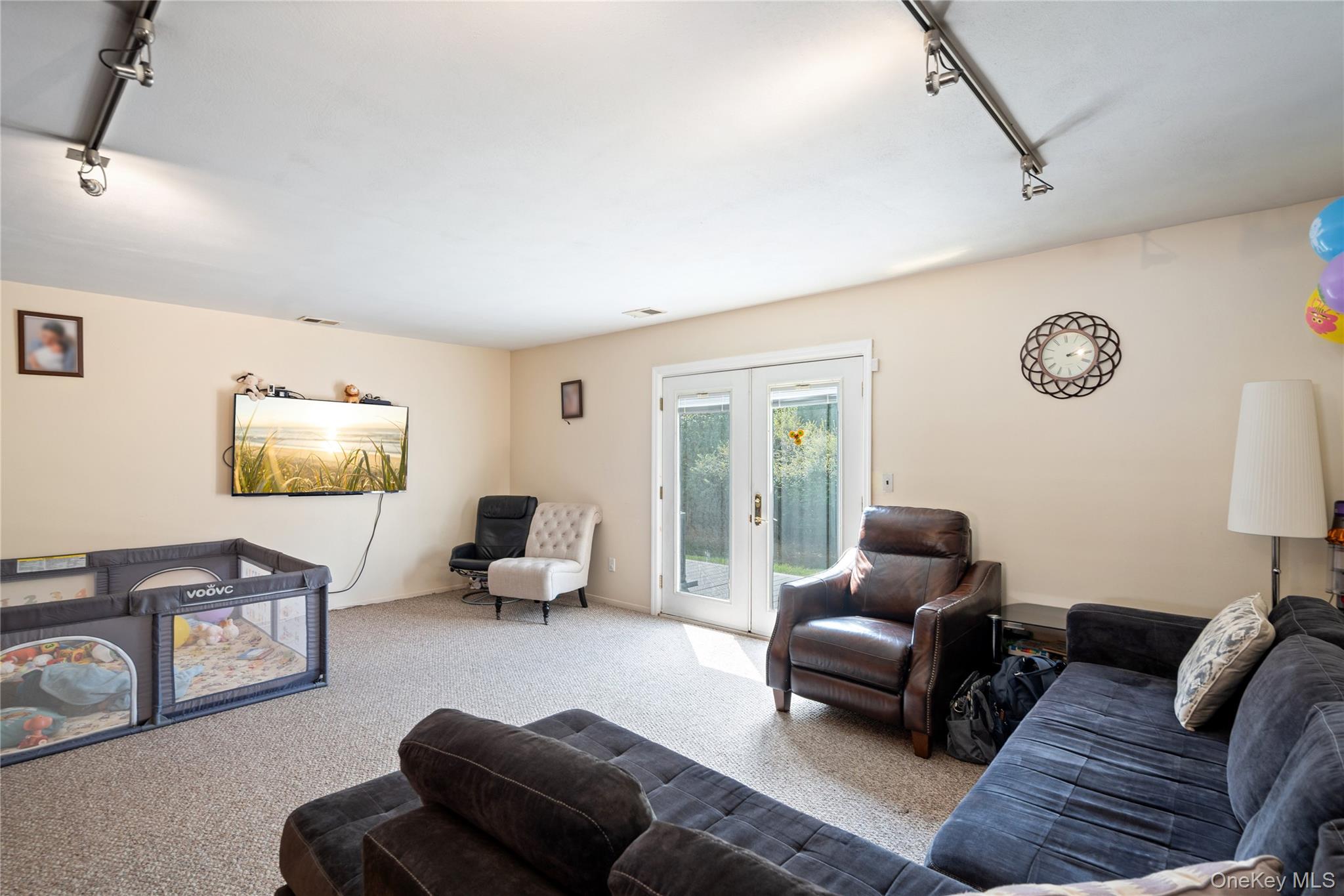 #8 photo, 37 Stratford Green, ナッソー郡 Farmingdale , NY 11735