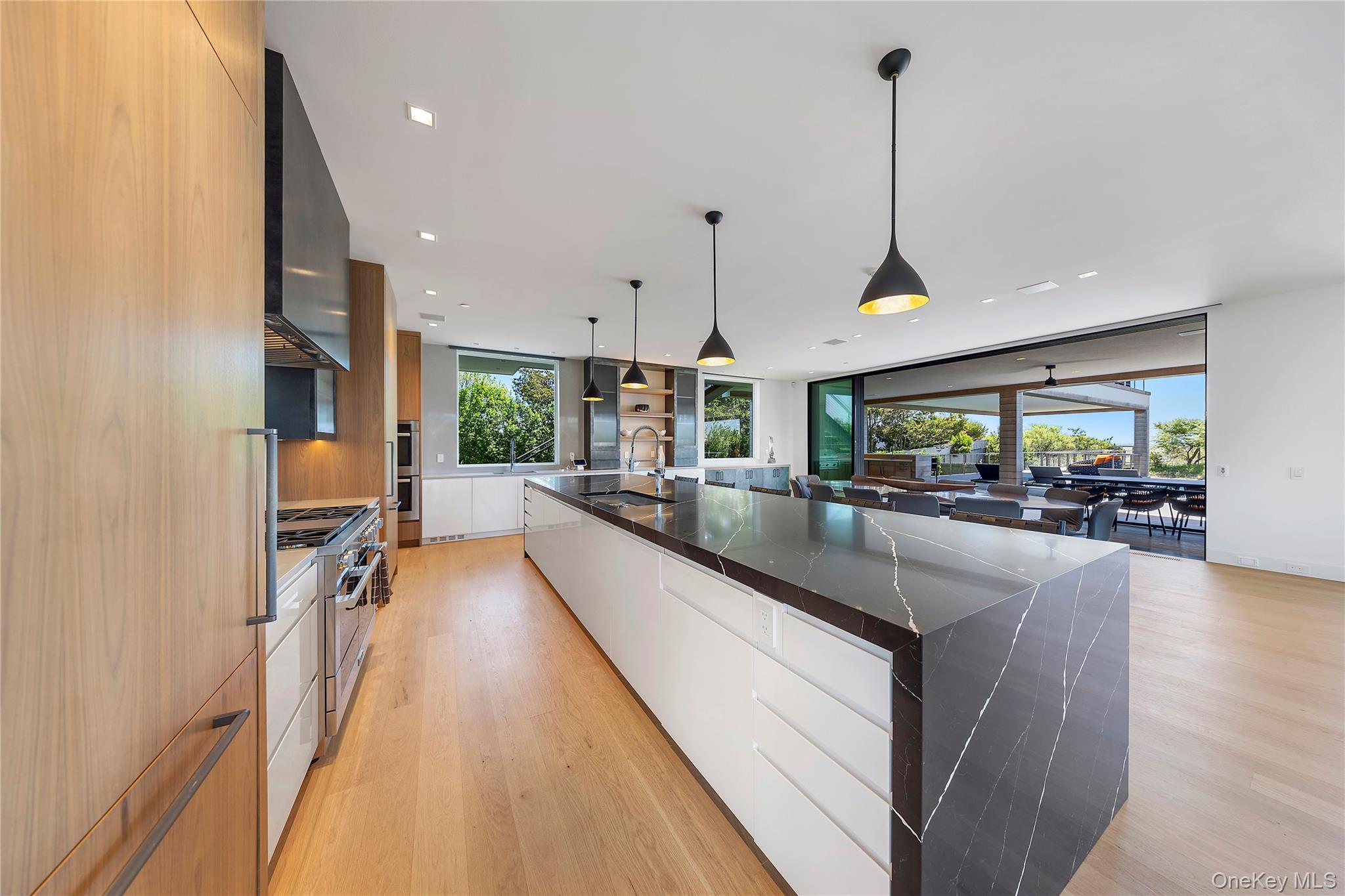 #8 photo, 345 Dune Road, サフォーク郡 Westhampton Beach , NY 11978