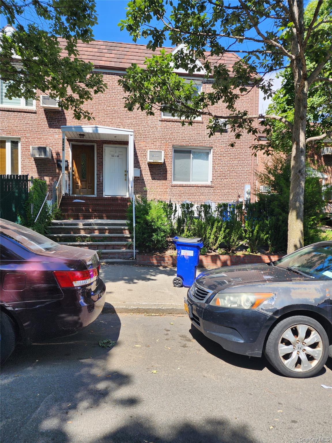 #1 photo, 144-41 76 Avenue Avenue, クイーンズ区 Kew Garden Hills , NY 11367