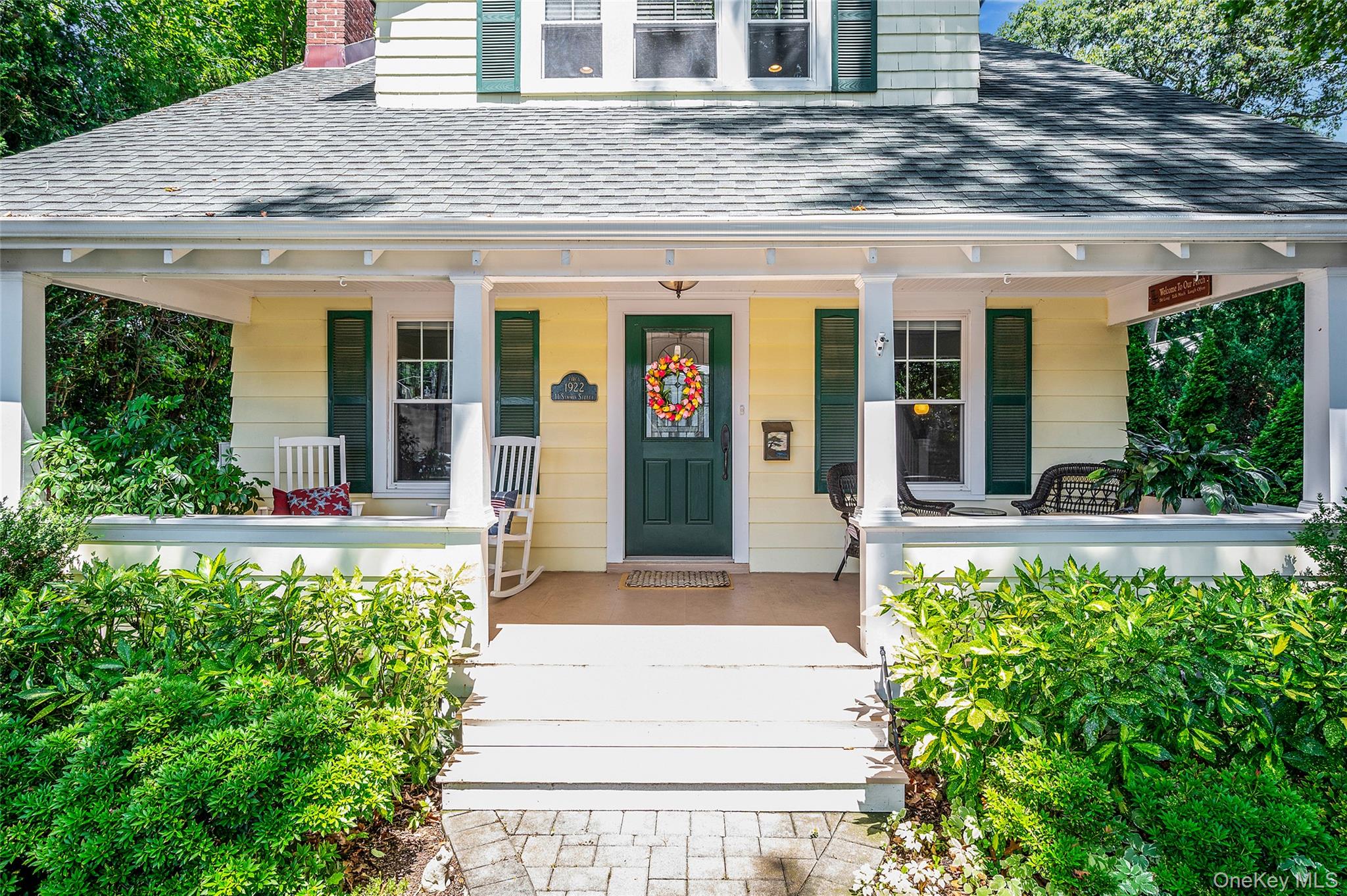 #1 photo, 11 Sammis Street, Huntington , NY 11743