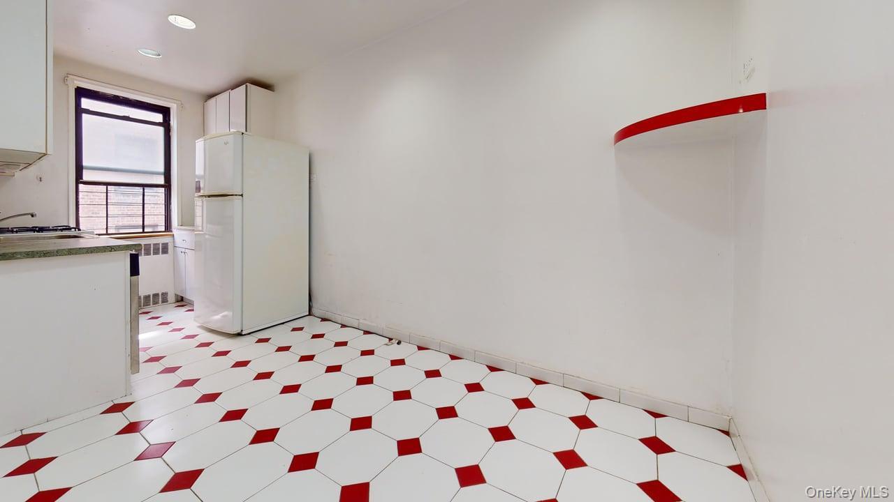 #9 photo, 102-18 64th Avenue, クイーンズ区 Forest Hills , NY 11375