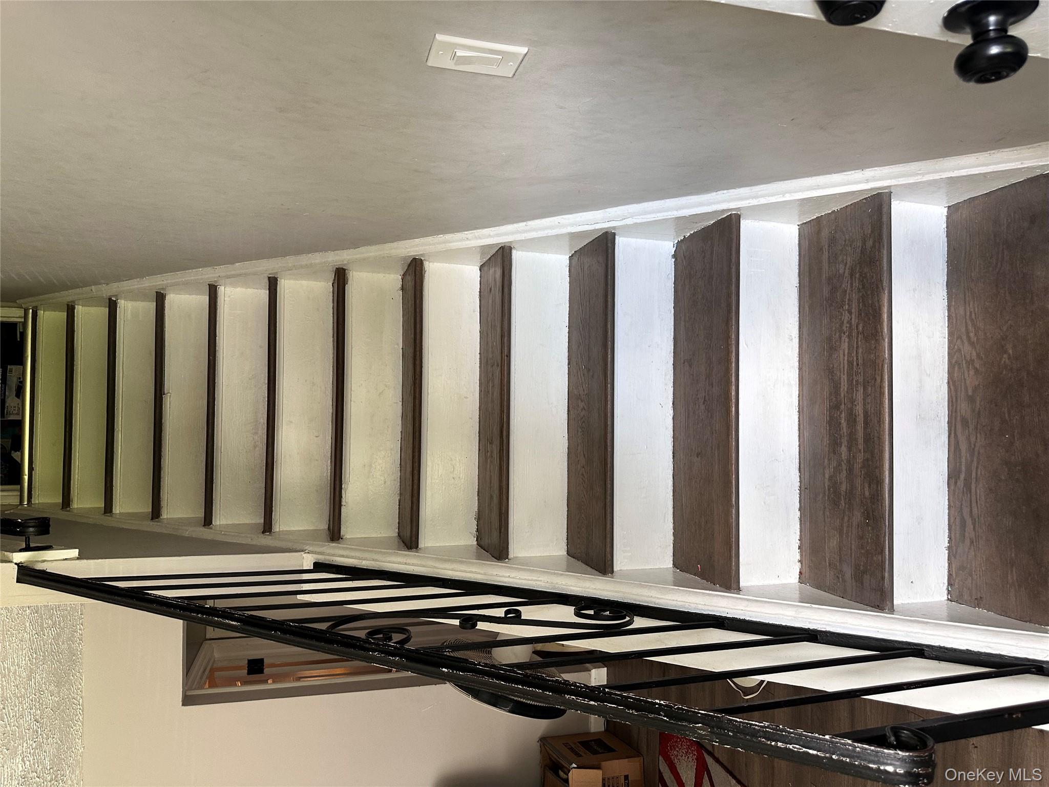 #14 photo, 55 31st Street, サフォーク郡 Wyandanch , NY 11798