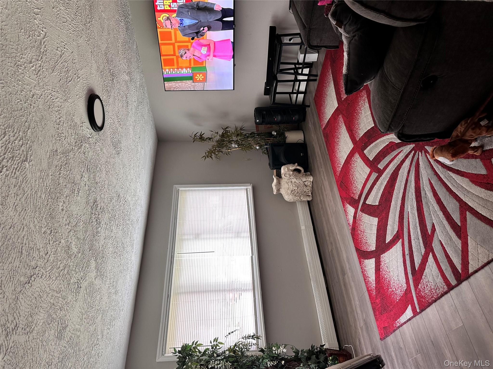 #3 photo, 55 31st Street, サフォーク郡 Wyandanch , NY 11798