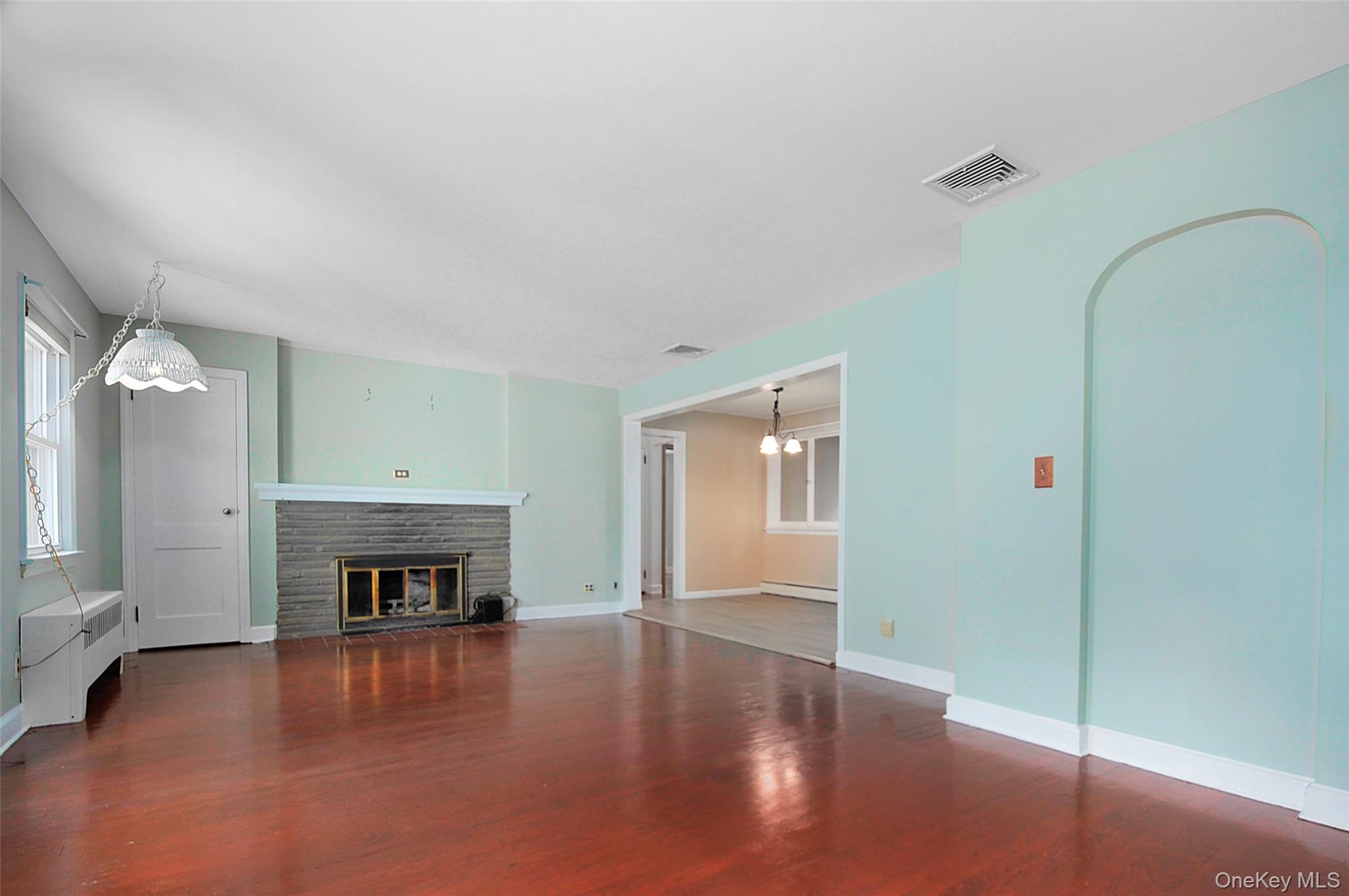 #12 photo, 16 Martin Terrace, Poughkeepsie , NY 12603