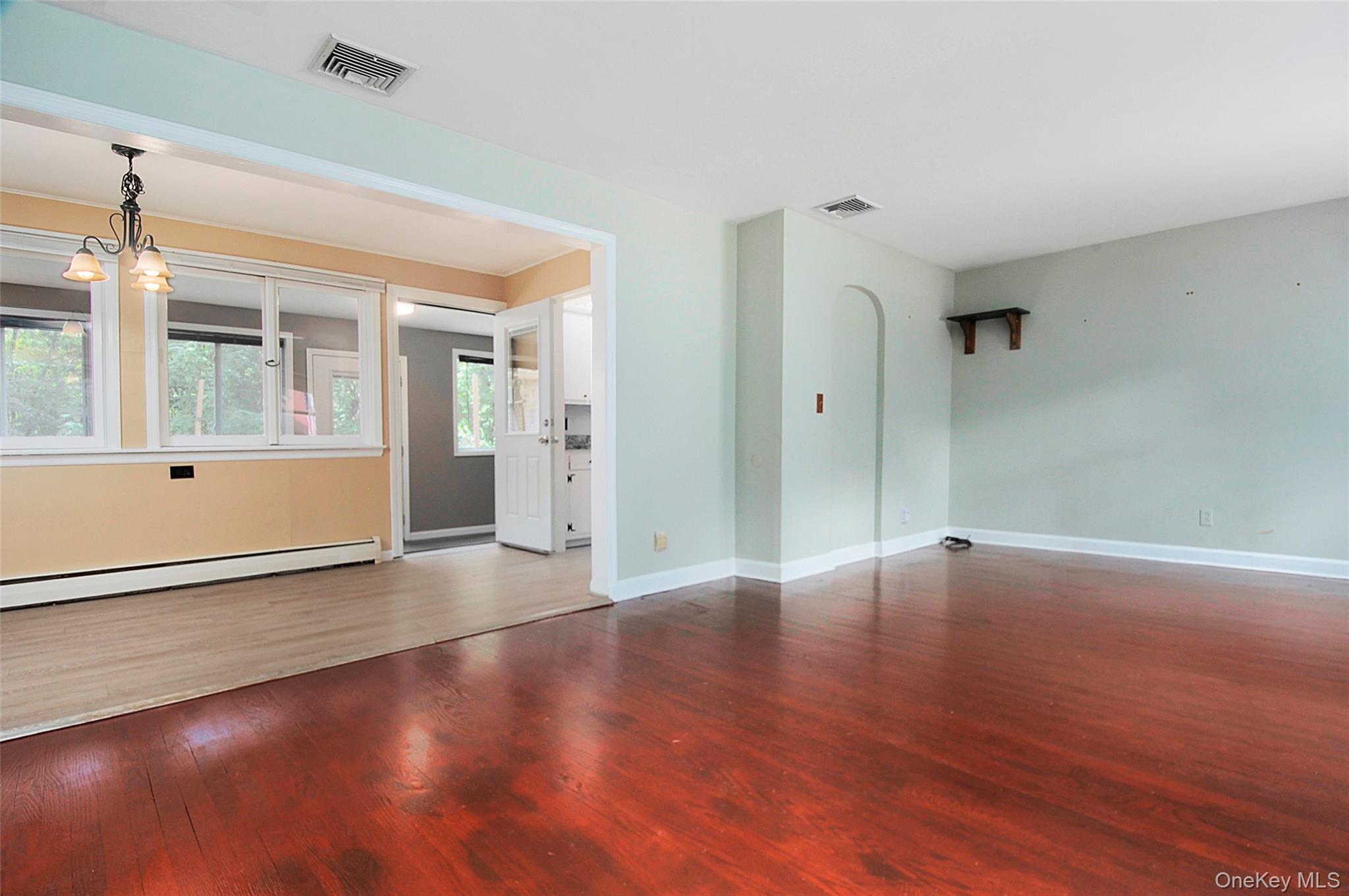 #15 photo, 16 Martin Terrace, Poughkeepsie , NY 12603