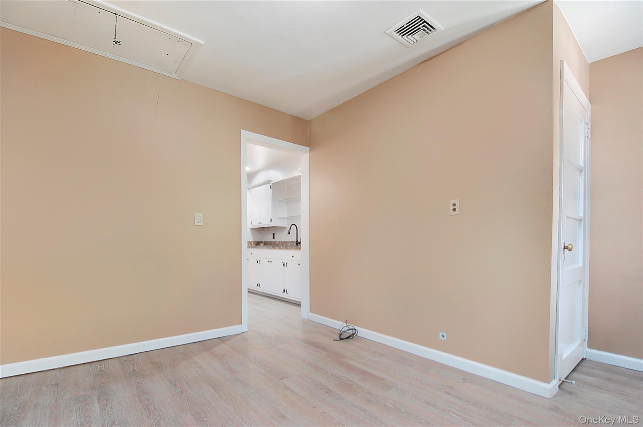 #20 photo, 16 Martin Terrace, Poughkeepsie , NY 12603