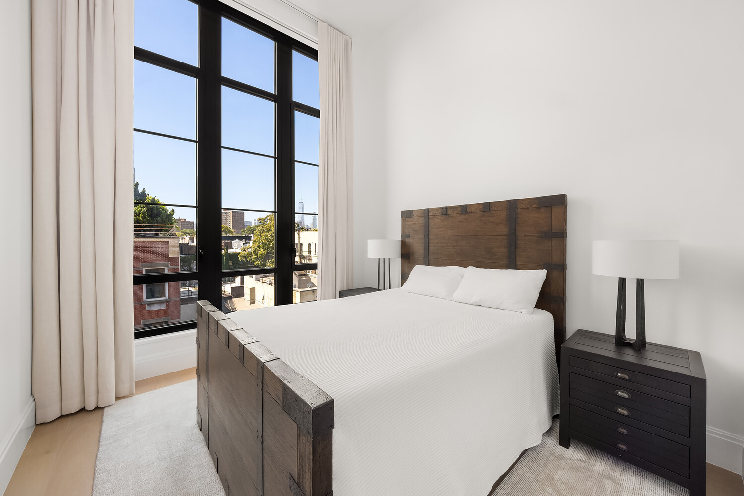 #14 photo, 438 E 12TH Street, マンハッタン East Village , NY 10009